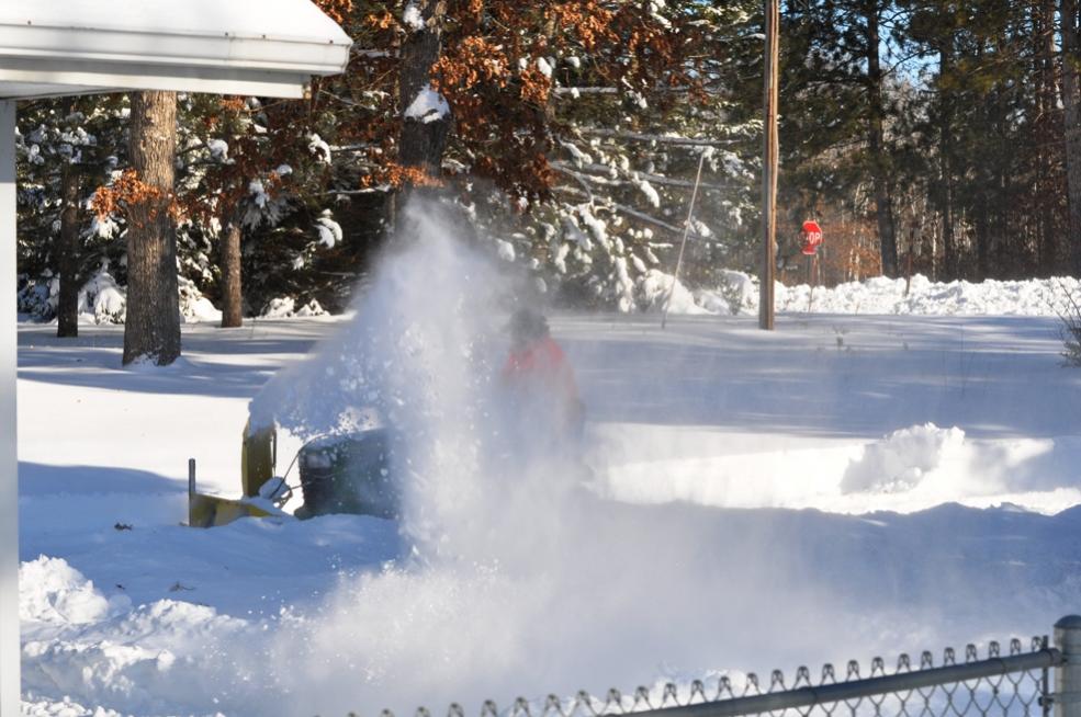 Name:  Snowblowing 12-12-10 B.jpg
Views: 937
Size:  99.4 KB