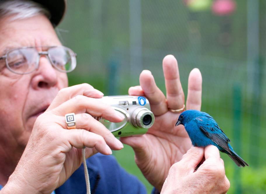 Name:  Larry taking an 'adopt a bird' pic 5-24-11 B.jpg
Views: 1061
Size:  64.4 KB